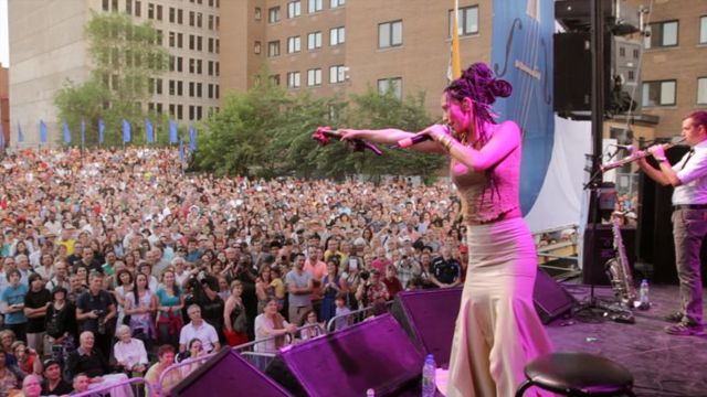 Mamselle Ruiz en escena
